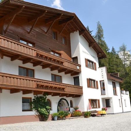 Ferienhaus Am Eggli Apartment Sankt Anton am Arlberg Exterior photo