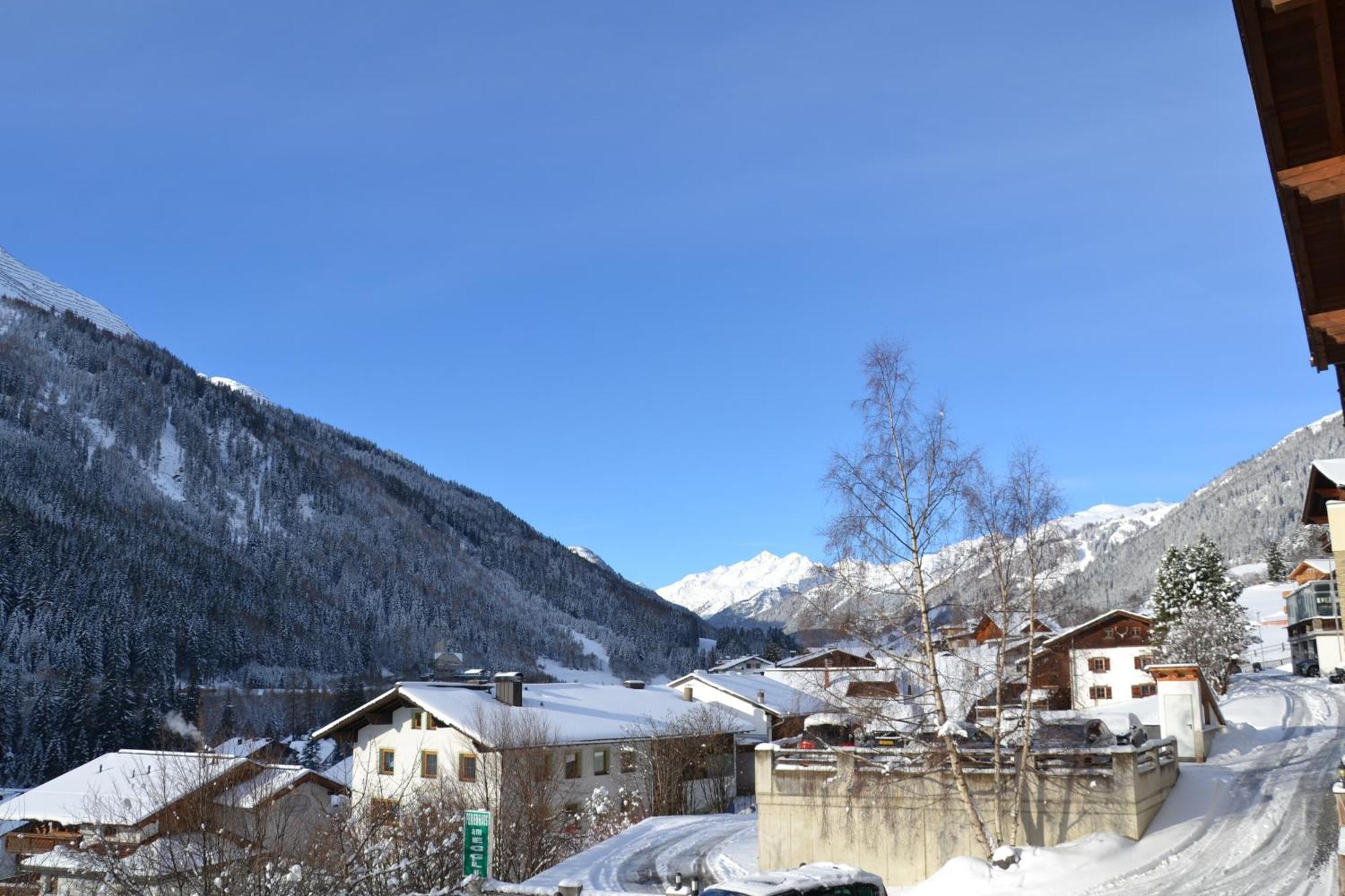 Ferienhaus Am Eggli Apartment Sankt Anton am Arlberg Exterior photo